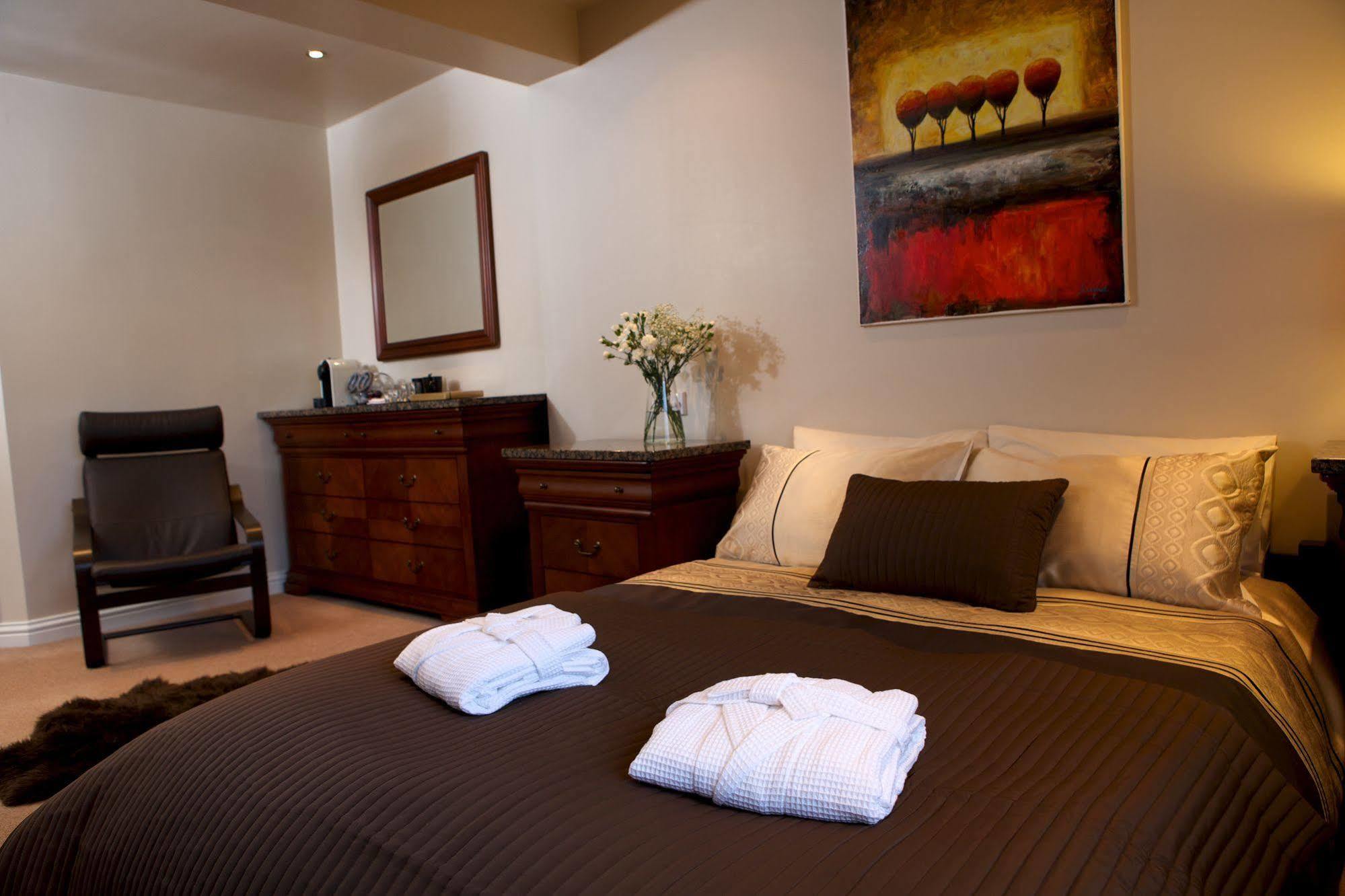 No. 82 B&B สแตรทฟอร์ด อะพอน เอวอน ภายนอก รูปภาพ