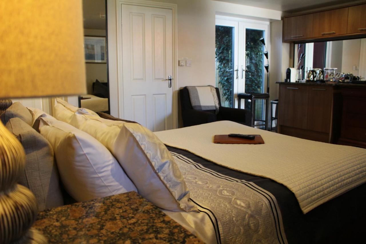 No. 82 B&B สแตรทฟอร์ด อะพอน เอวอน ภายนอก รูปภาพ